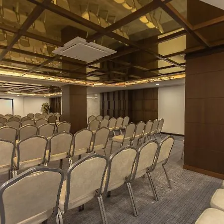 Alexia & Otel Side